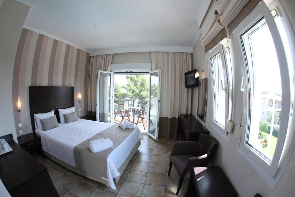 Nostos Hotel Áfitos Quarto foto